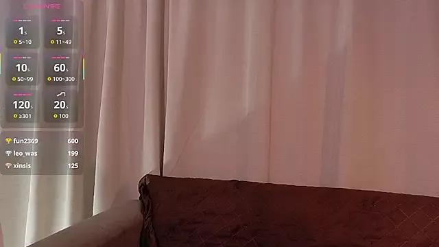 YuliethPetite from StripChat