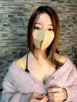 Checkout sexy performer Yuuhichan yuuhichan from StripChat