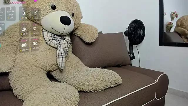 Checkout 23 years old Zahra_milks from StripChat Zahra_milks from StripChat