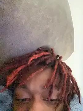 Zayinc from StripChat